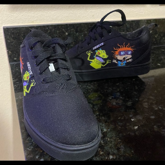 Heelys size youth 5 $20 - Picture 1 of 4